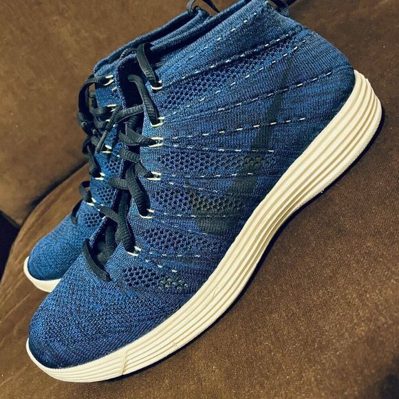 NIKE LUNAR FLYKNIT CHUKKA DARK OBSIDIAN-GAME ROYAL BLUE SZ 9.5 [554969-444] - Picture 3 of 12
